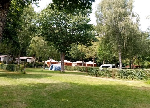 Camping la Vallée de Poupet, 3* - 12
