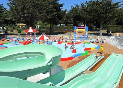 Camping Val de Loire en Ré, 4* - 3