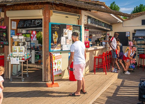 Camping Le Clos Virgile, 4* - 150