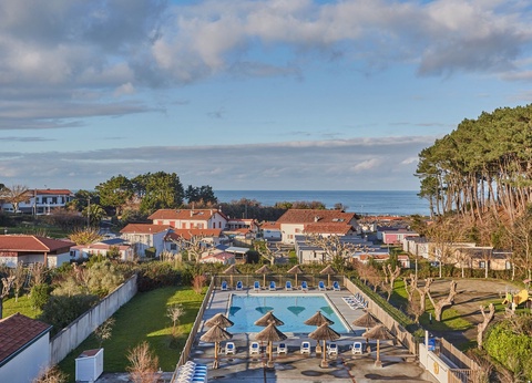 Hôtel Référence Erromardie by Odalys - 9