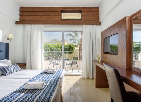 Hôtel Katrin Hotel & Bungalows 4* - 6