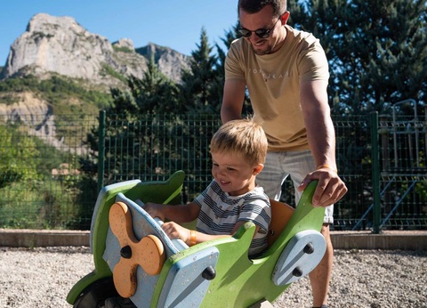 Camping Les Princes D'Orange - Ciela Village, 4* - 57