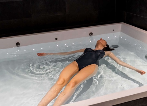 Carrefour: détente deluxe 4* en chambre supérieure à Mons - 4* - 9