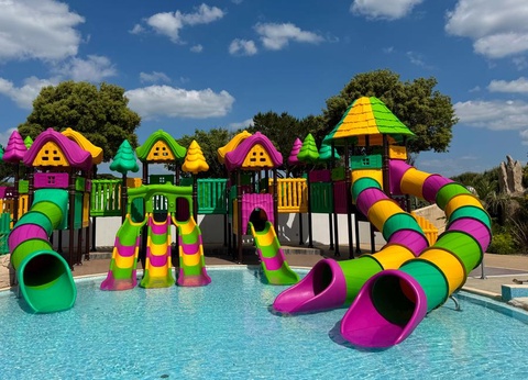 Loisirs 85 sur Camping Acapulco 5* - 6