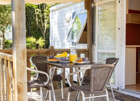 Camping Les Routes de Provence - Ciela Village, 3* - 9