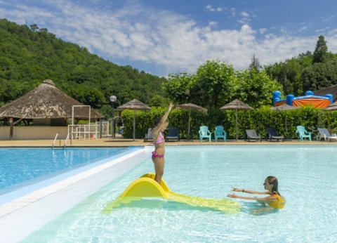 Camping Sea Green Château du Gibanel, 4* - 5
