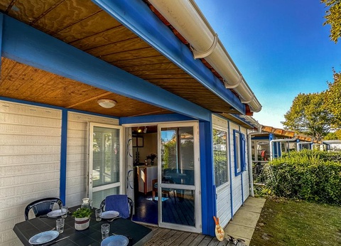 Camping Le Lagon Bleu, 3* - 28