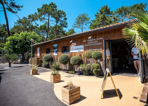 Camping Le Vieux Port, 5* - 75