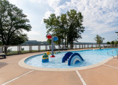 Camping Le Caussanel - Ciela Village, 4* - 51