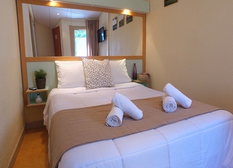 Village Vacances Jumbo Résidence Club Nature Aveyron 3* - Demi-Pension - 6