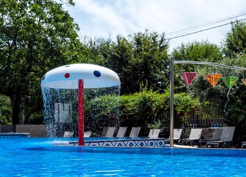 Camping Au Soleil d'Oc, 4* - 6