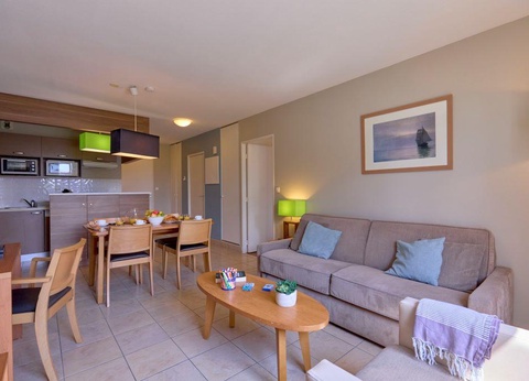 Résidence Reine Marine + cure - 10