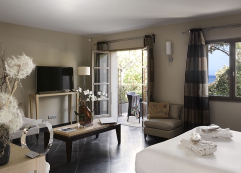 Hôtel Le Pinarello 4* (vol régulier ) - 5