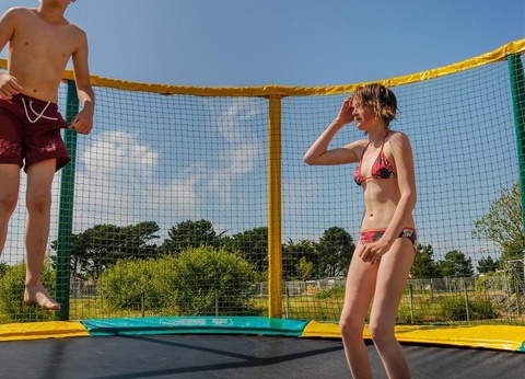 Camping du Domaine de l'Auzance, 3* - 22