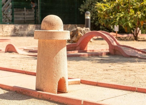 Camping Domaine de la Sainte Baume, 4* - 5