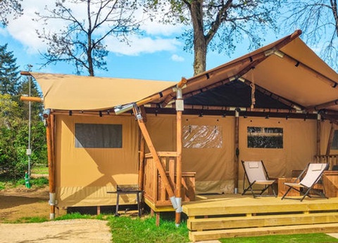 Camping Les Ormes Domaine et Resort 5* - 52