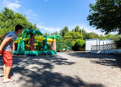 Flower Camping La Blanche Hermine, 3* - 48