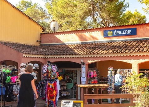 Camping Domaine de la Sainte Baume, 4* - 14