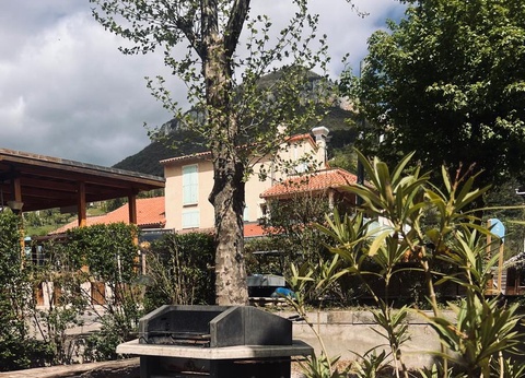 Camping Paradis du Viaduc, 4* - 34