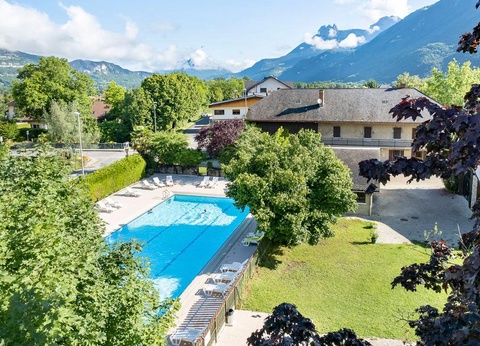 Camping Romanée - la Ferme de la Serraz, 5* - 45