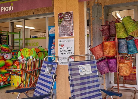 Camping Le Roussillonnais, 3* - 12