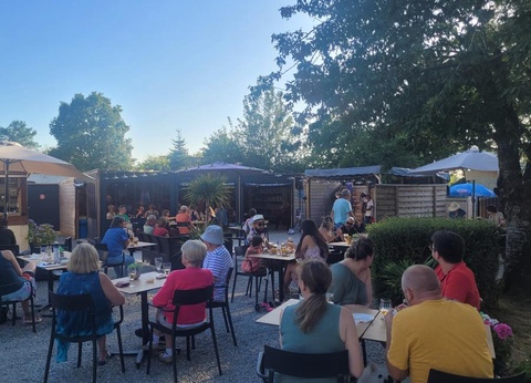 Camping Les Cerisiers 3* - 4