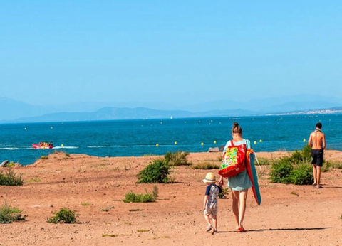 Camping Le Petit Mousse, 4* - 43