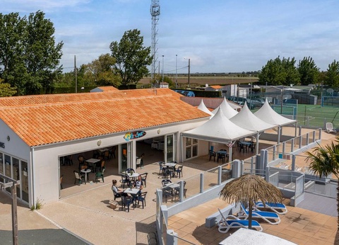 Camping Les Rouillères, 4* - 21