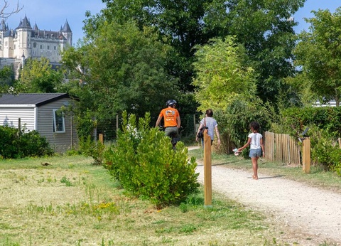 Flower Camping l'Ile d'Offard, 4* - 84