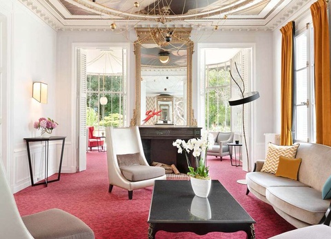 Week-end en plein coeur de Tours avec visite du château de Chenonceau - 4* - 18