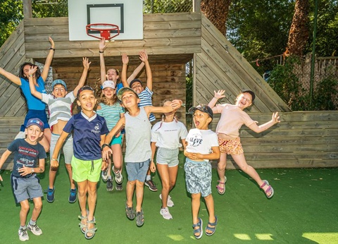 Camping Le Beauséjour, 4* - 11