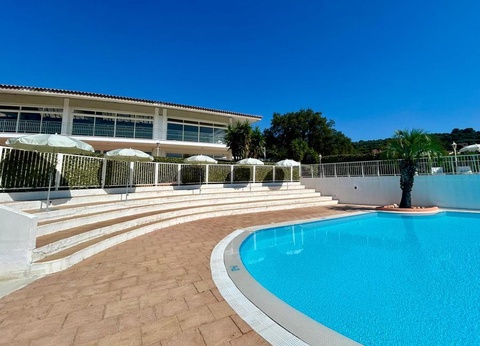 Camping Le Parc des Chênes, 3* - 3