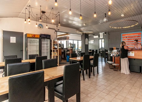 Camping les Etangs du Plessac 4* - 67