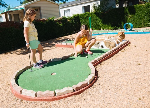 Camping La Trévillière, 4* - 9