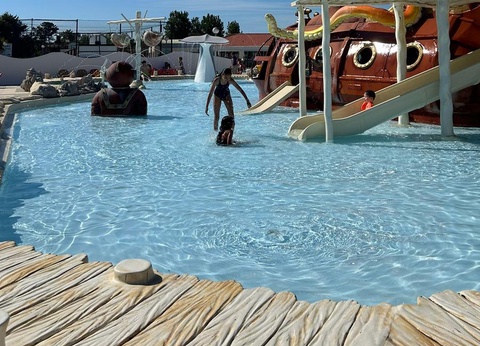 Camping Les Aventuriers de la Calypso, 4* - 4