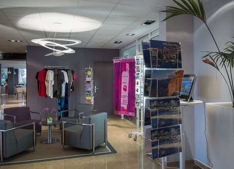 TUI Sélection Hôtel Résidence Les Calanques 3* - Formule vols + transferts + hébergement - 22