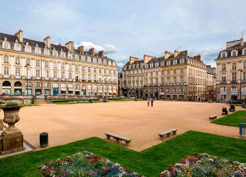 Découverte du zoo du Domaine de la Bourbansais avec petit déjeuner dans le centre de Rennes - 4* - 12