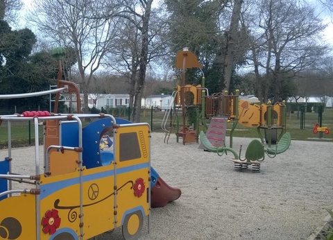 Camping Les Floralies, 4* - 12