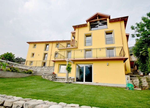 Romantisme entre deux lacs dans la province de Côme - 3* - 3