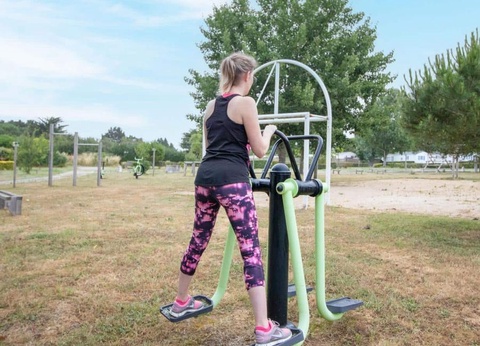 Camping Eden Villages La Pointe Saint-Gildas, 3* - 13