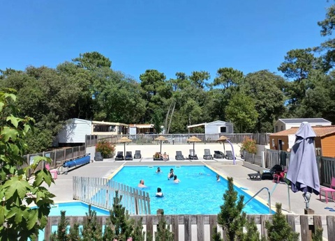 Camping Parfums d'Eté 4* - 92