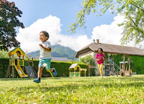 Camping Romanée - la Ferme de la Serraz, 5* - 24