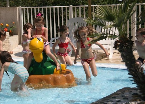 Camping Sites et Paysages - Les Pinèdes, 4* - 44