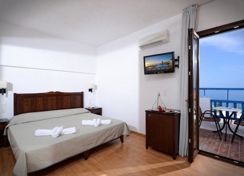 Circuit Trésors Crétois, logement à l'hôtel Hersonissos Village 4* - 17