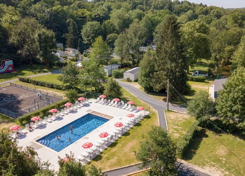 Camping - Le Grand Paris, 4* - 10