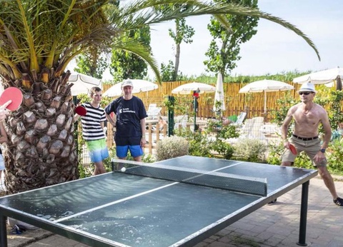 Hu Park Albatros Village, 4* - 76