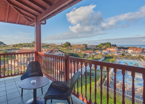 Hôtel Référence Erromardie by Odalys - 5