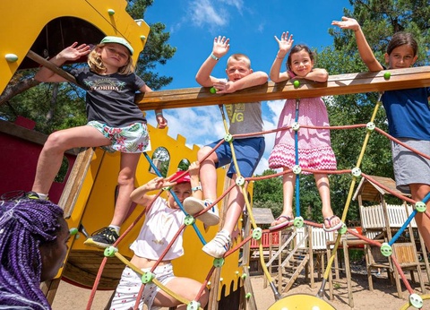 Flower Camping Au Bois des Biches, 4* - 23