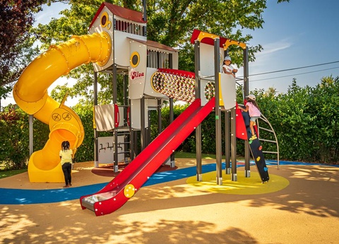 Camping Le Nid d'Eté, 4* - 94