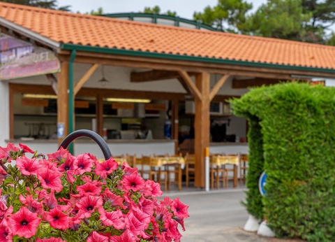 Camping Le Pont D'yeu, 3* - 11